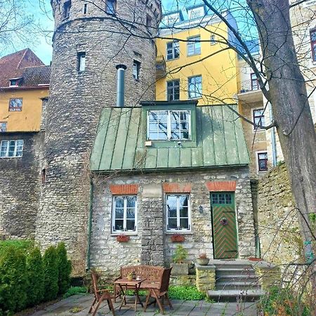شقة Cozy Old Town Historic House تالين المظهر الخارجي الصورة