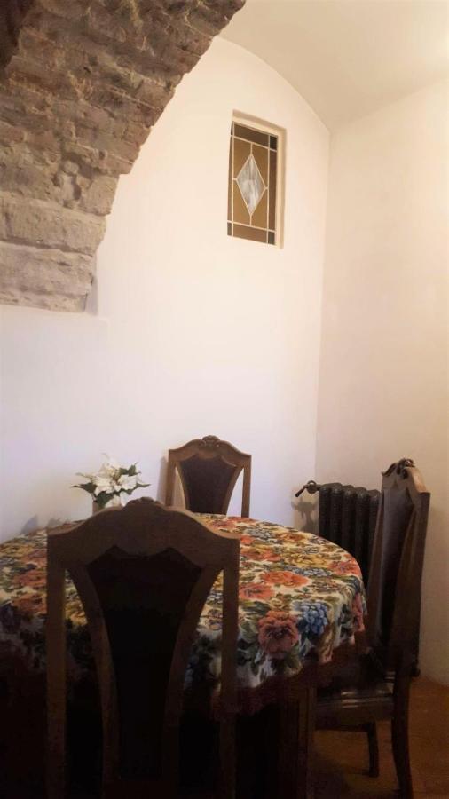 شقة Cozy Old Town Historic House تالين المظهر الخارجي الصورة